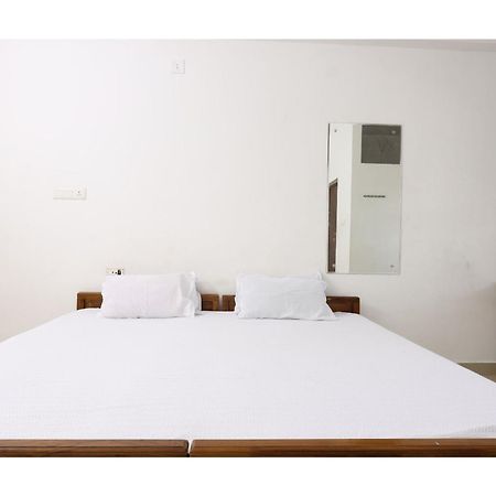 Hotel Collection O Ar Square Thrissur Exterior foto