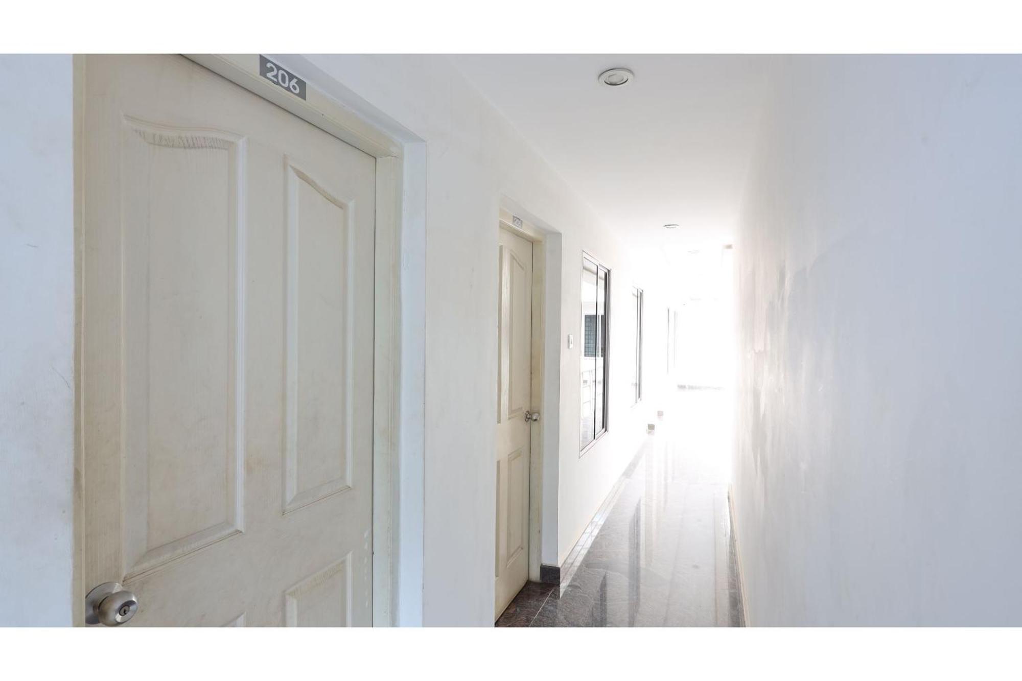 Hotel Collection O Ar Square Thrissur Exterior foto
